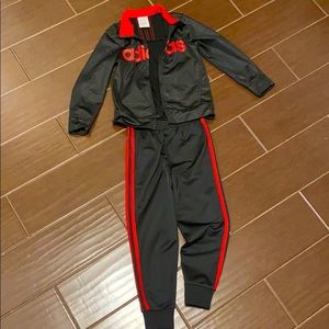 Boys adidas set size 5